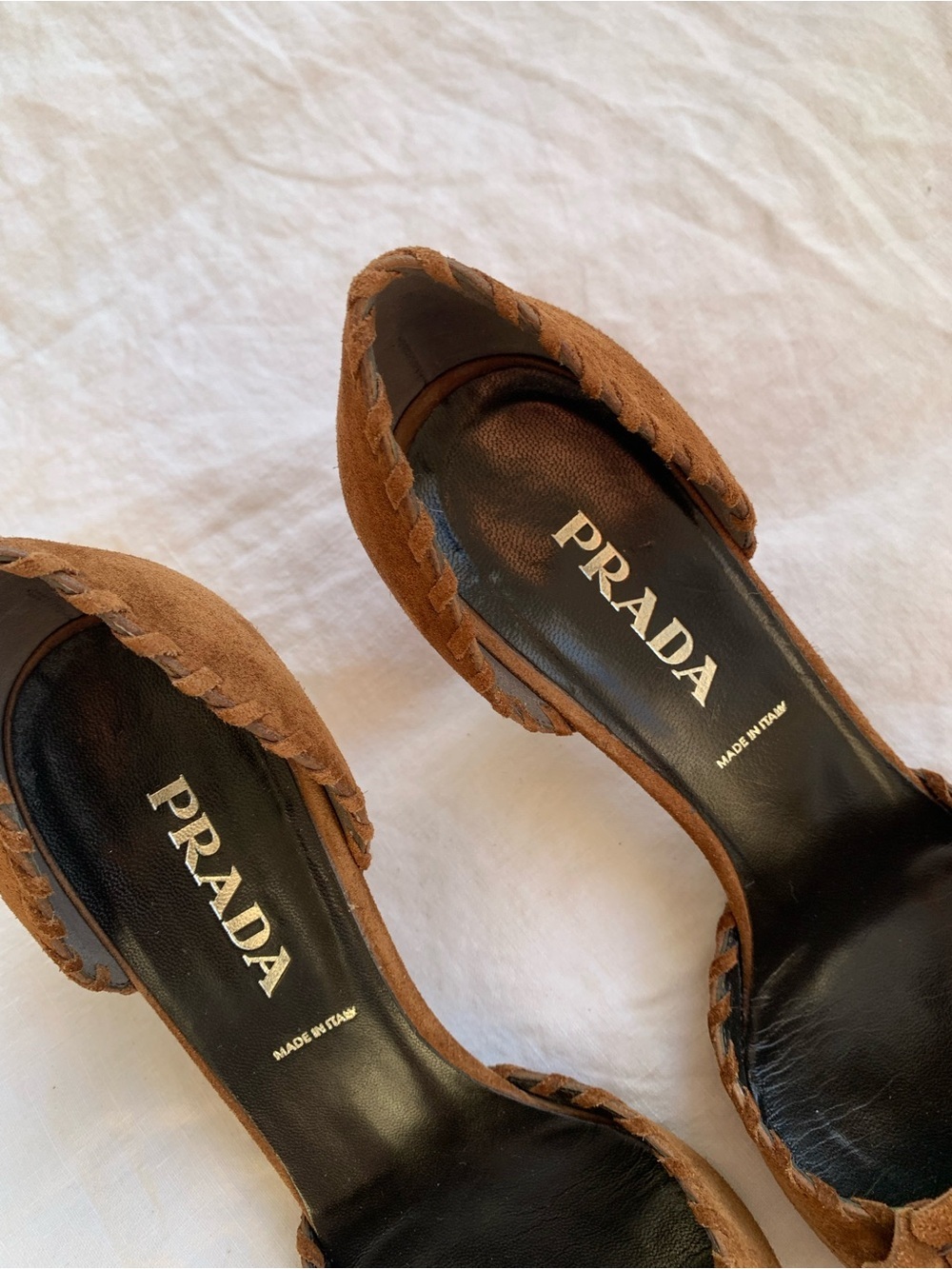 Vintage Prada Suede Rosette Flower Pointy Toe Kitten Heels Tan Brown - Picture 4 of 9